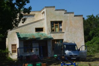 Zeci de școli și grădinite neautorizate